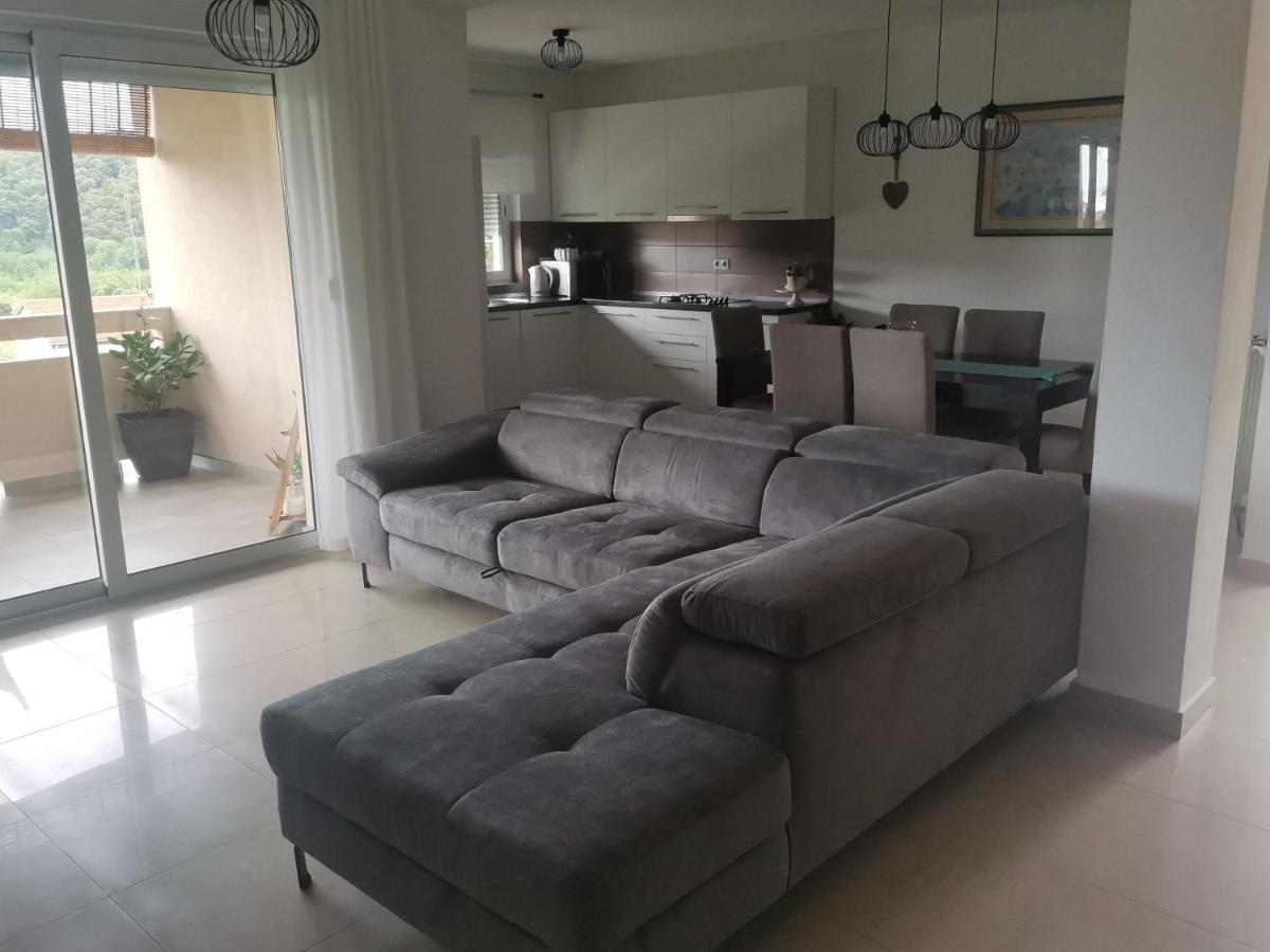 Apartman Ana Kampor Exteriör bild